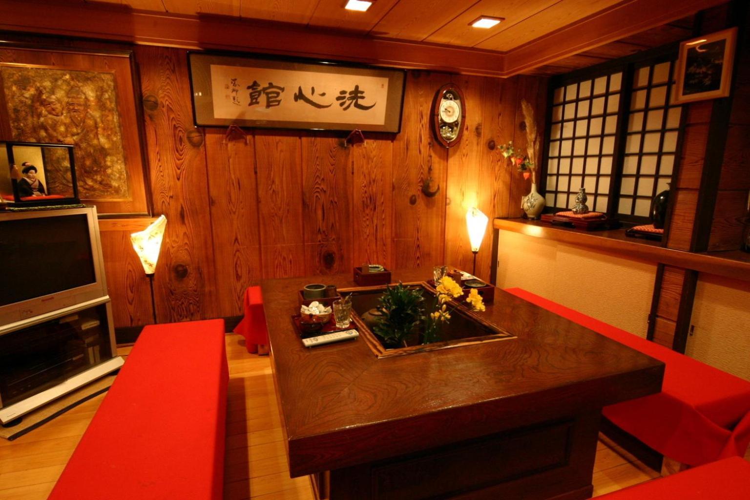Senshinkan Matsuya Яманути Экстерьер фото